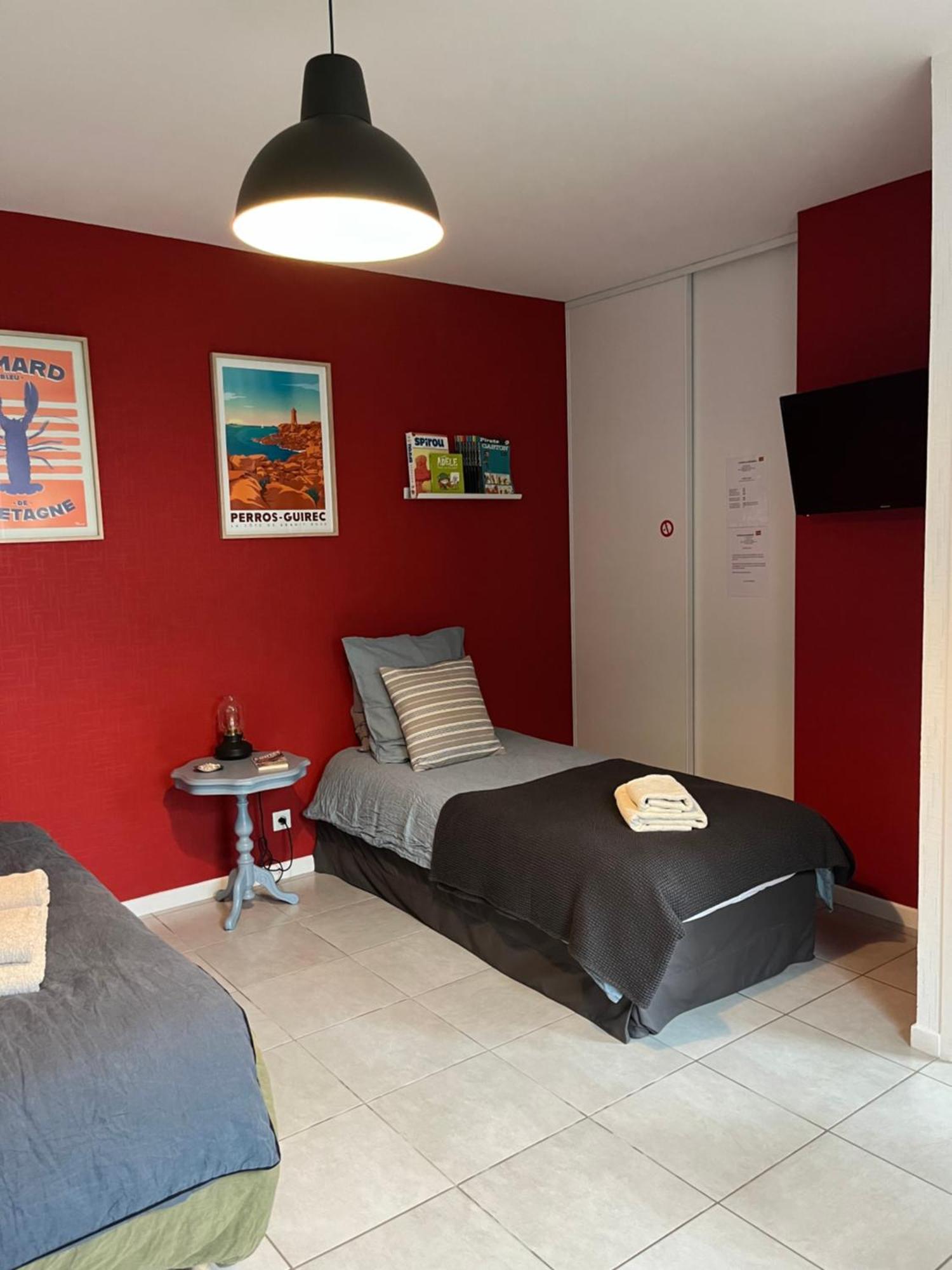 L'Atelier De Mezareun Bed & Breakfast Ushant Eksteriør bilde