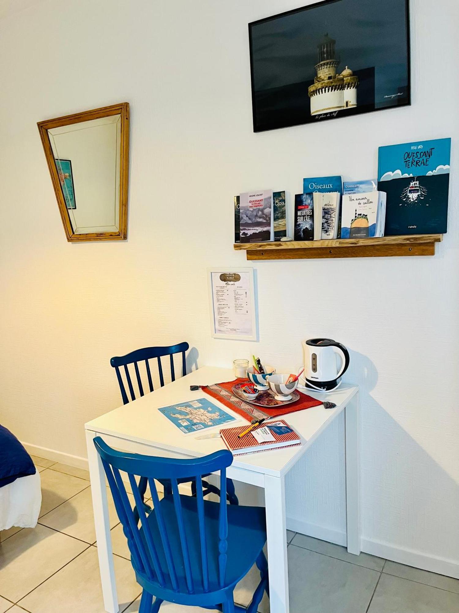 L'Atelier De Mezareun Bed & Breakfast Ushant Eksteriør bilde