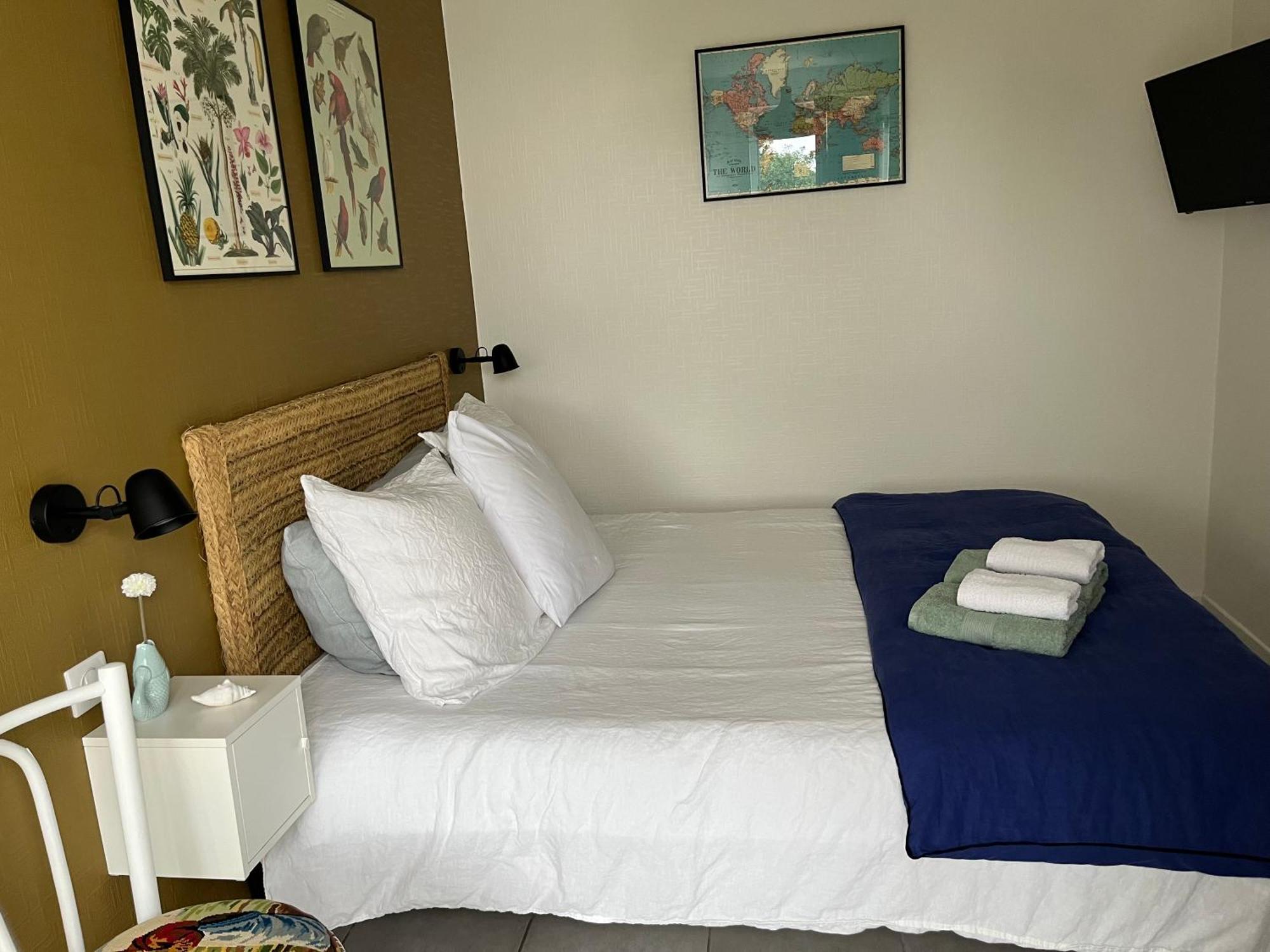 L'Atelier De Mezareun Bed & Breakfast Ushant Eksteriør bilde