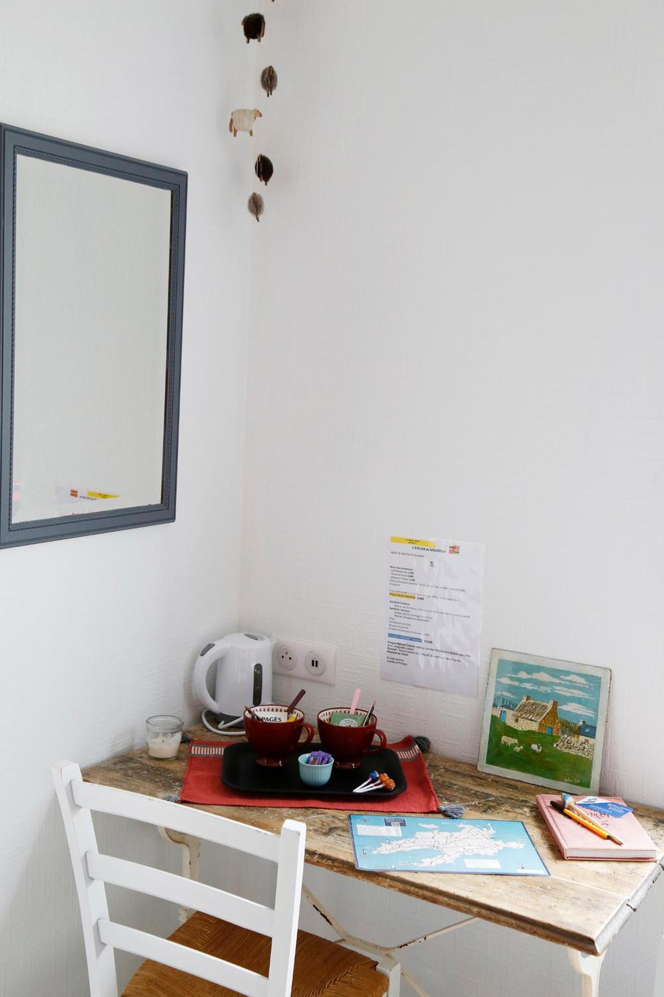 L'Atelier De Mezareun Bed & Breakfast Ushant Eksteriør bilde