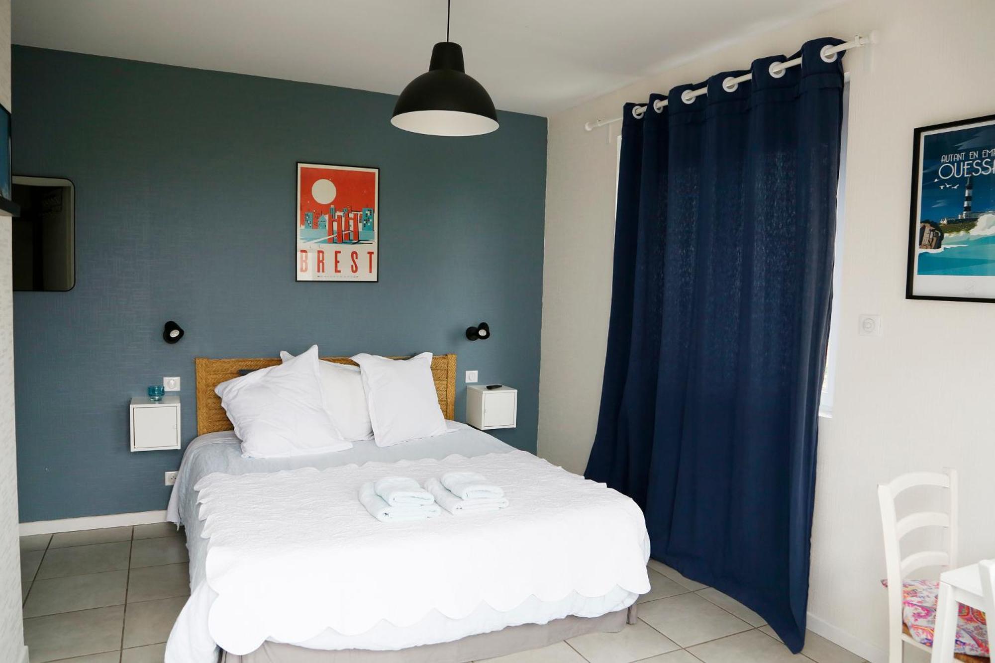 L'Atelier De Mezareun Bed & Breakfast Ushant Eksteriør bilde